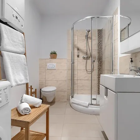 Platinum Apartman