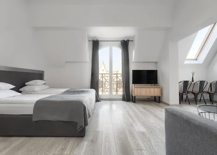 Platinum Apartamento 3*